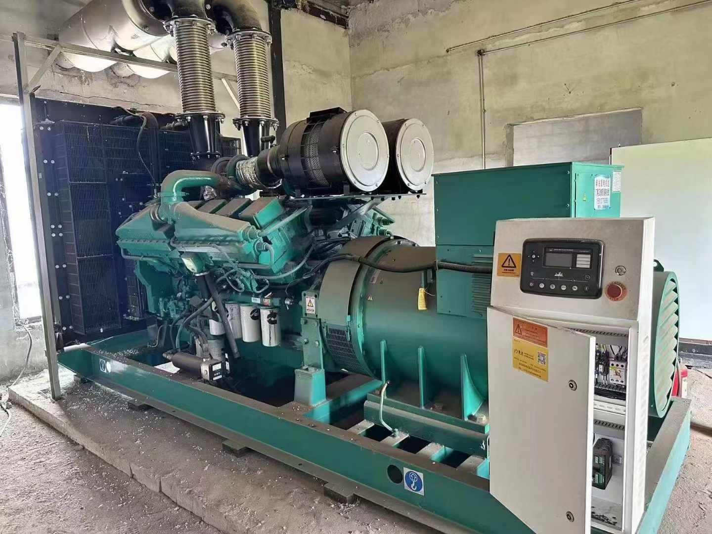 大同无功补偿装置的性能评估需要考虑哪些因素？